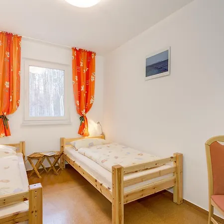 Ferienwohnung Am Wald Apartment Glowe