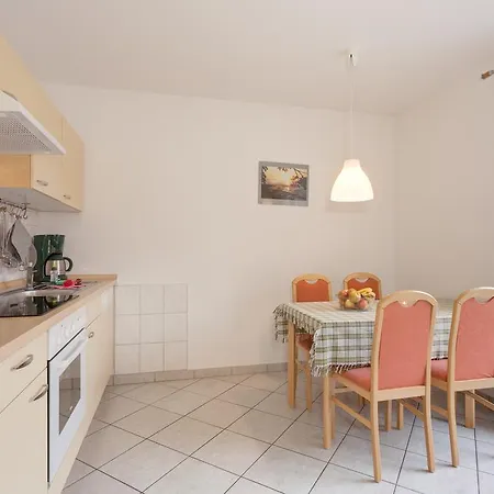 Apartment Ferienwohnung Am Wald *