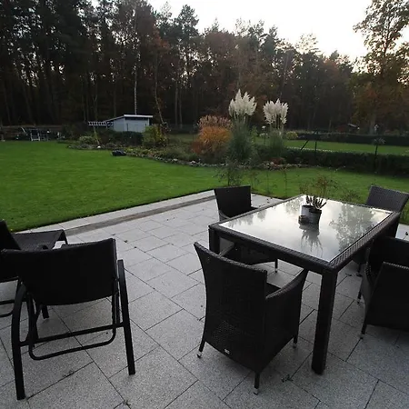 Apartment Ferienwohnung Am Wald