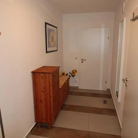 Ferienwohnung Am Wald * Glowe