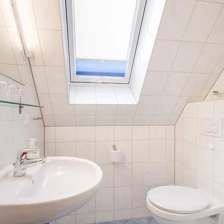 Ferienwohnung Am Wald Glowe